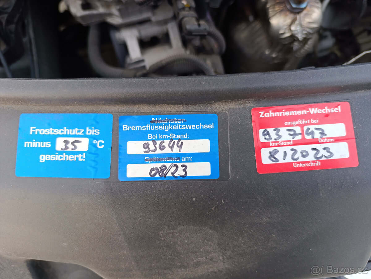 Peugeot 208 Style 1.2 60KW, servis, PĚKNÝ STAV - 15