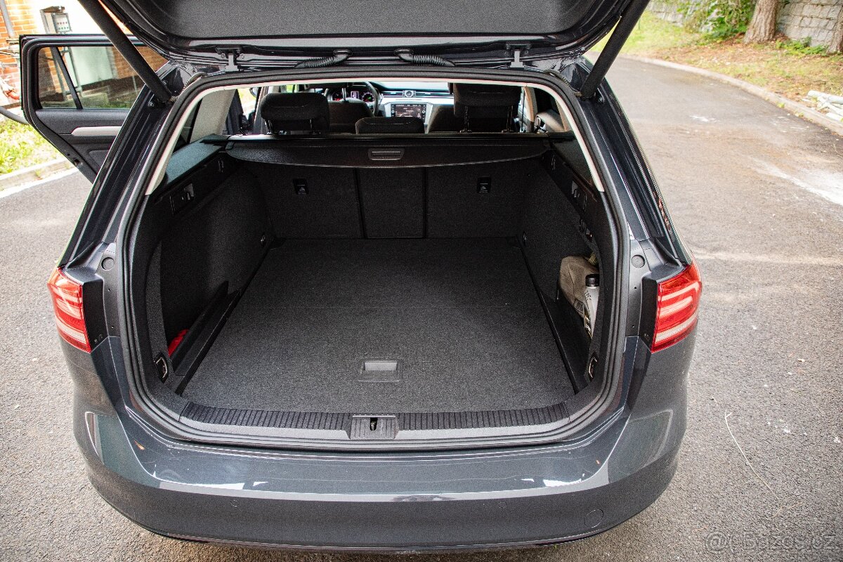 VW Passat Variant 2.0 TDI - 110KW - DSG - 15