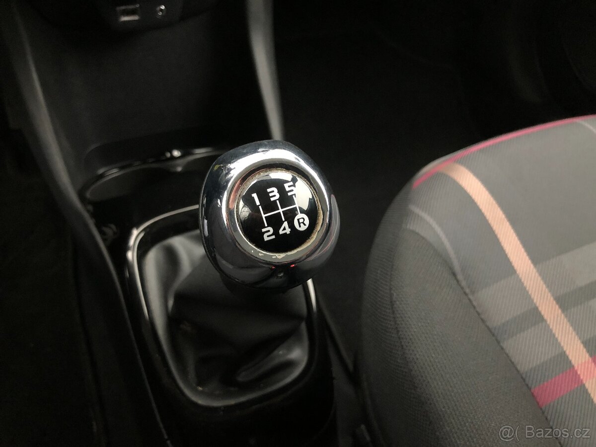 PEUGEOT 107 1.2 VT-I - 15