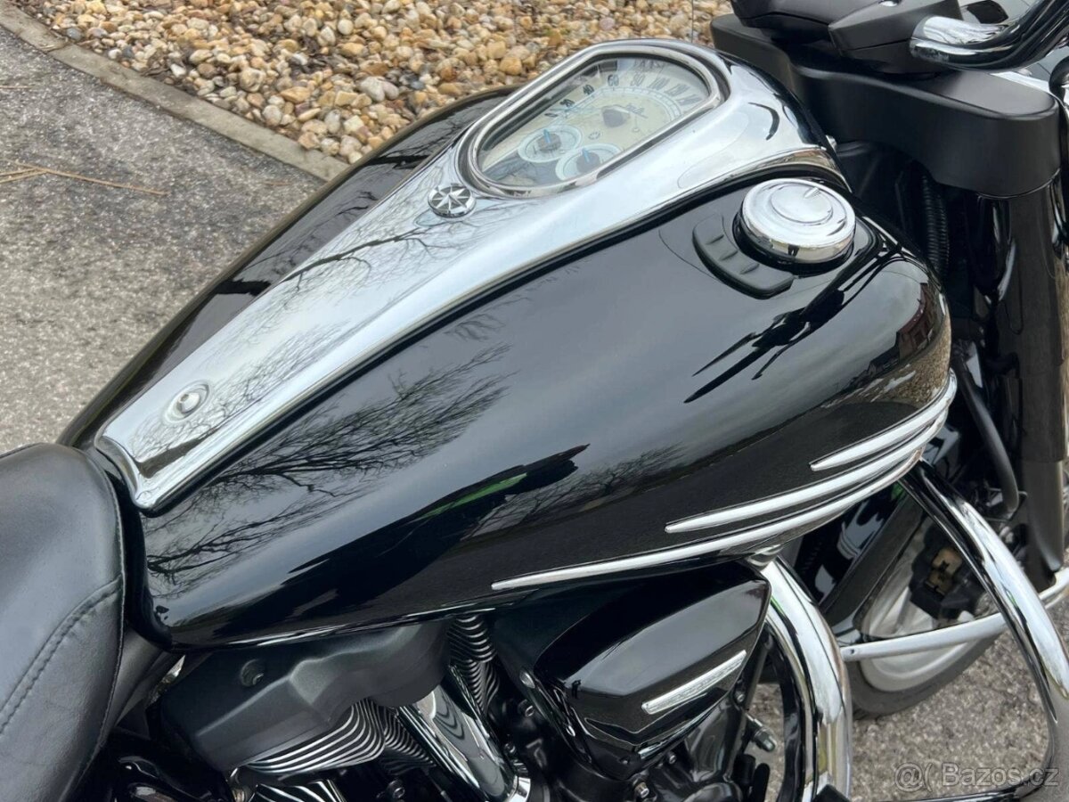 Yamaha XV 1900 A Midnight Star - 15