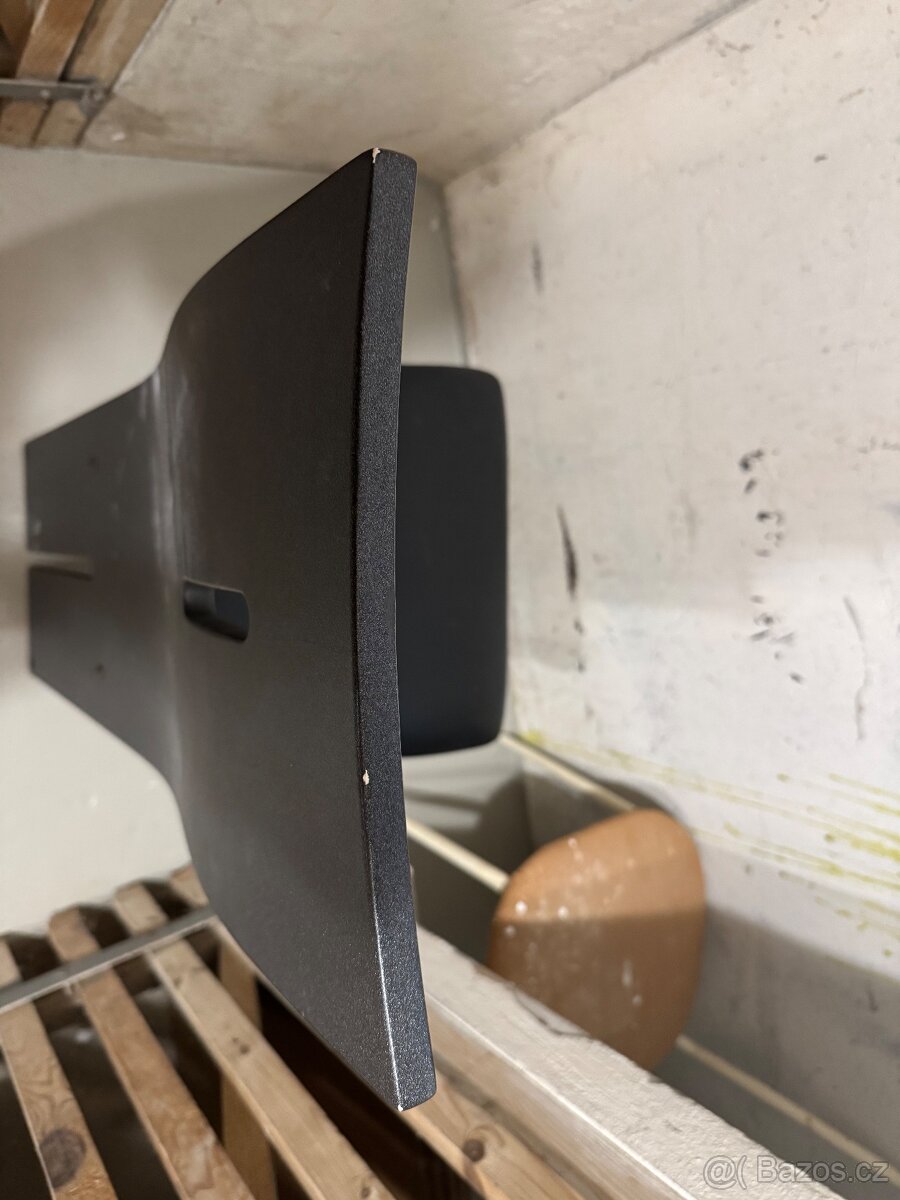 Skleněný stůl a 4 židle - 15