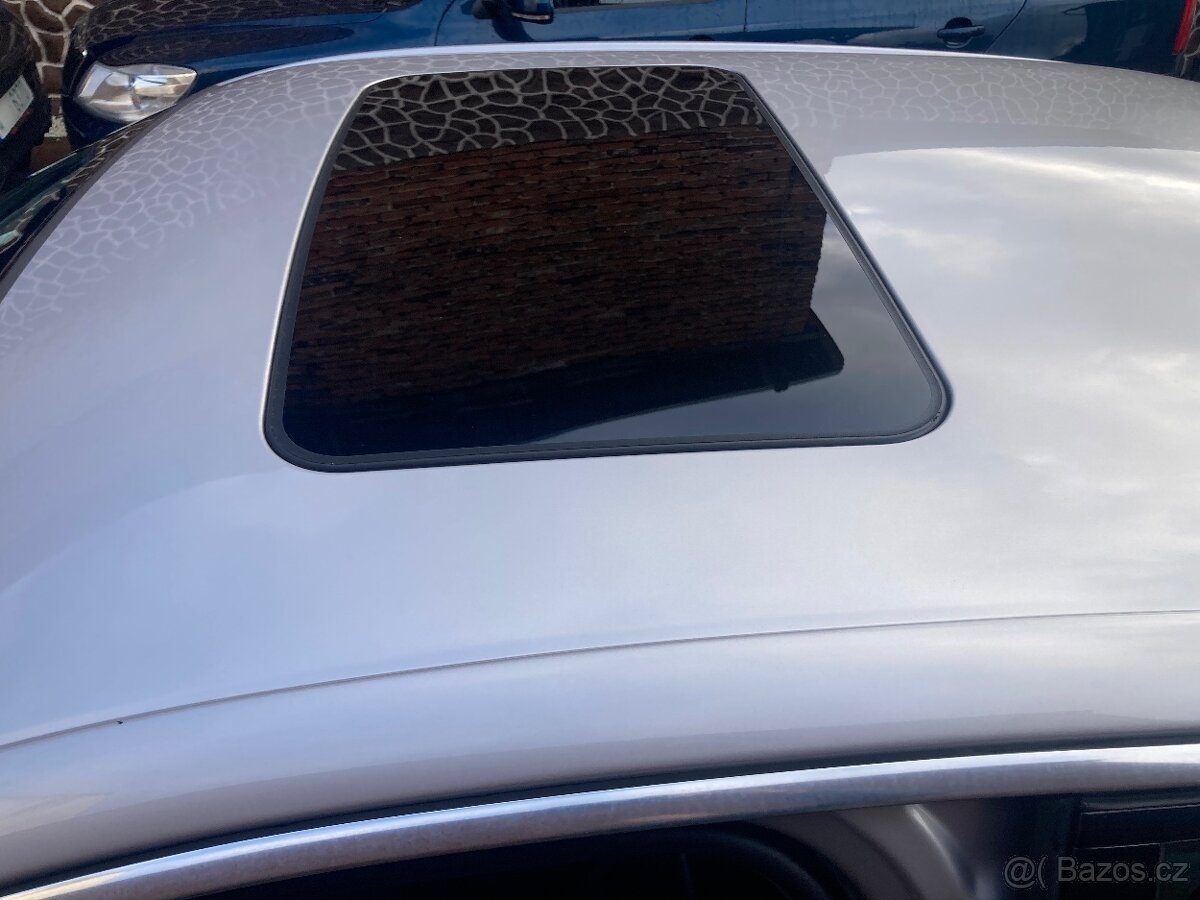 Jaguar Xj8 4.2 219kw r.v-2005 - 15