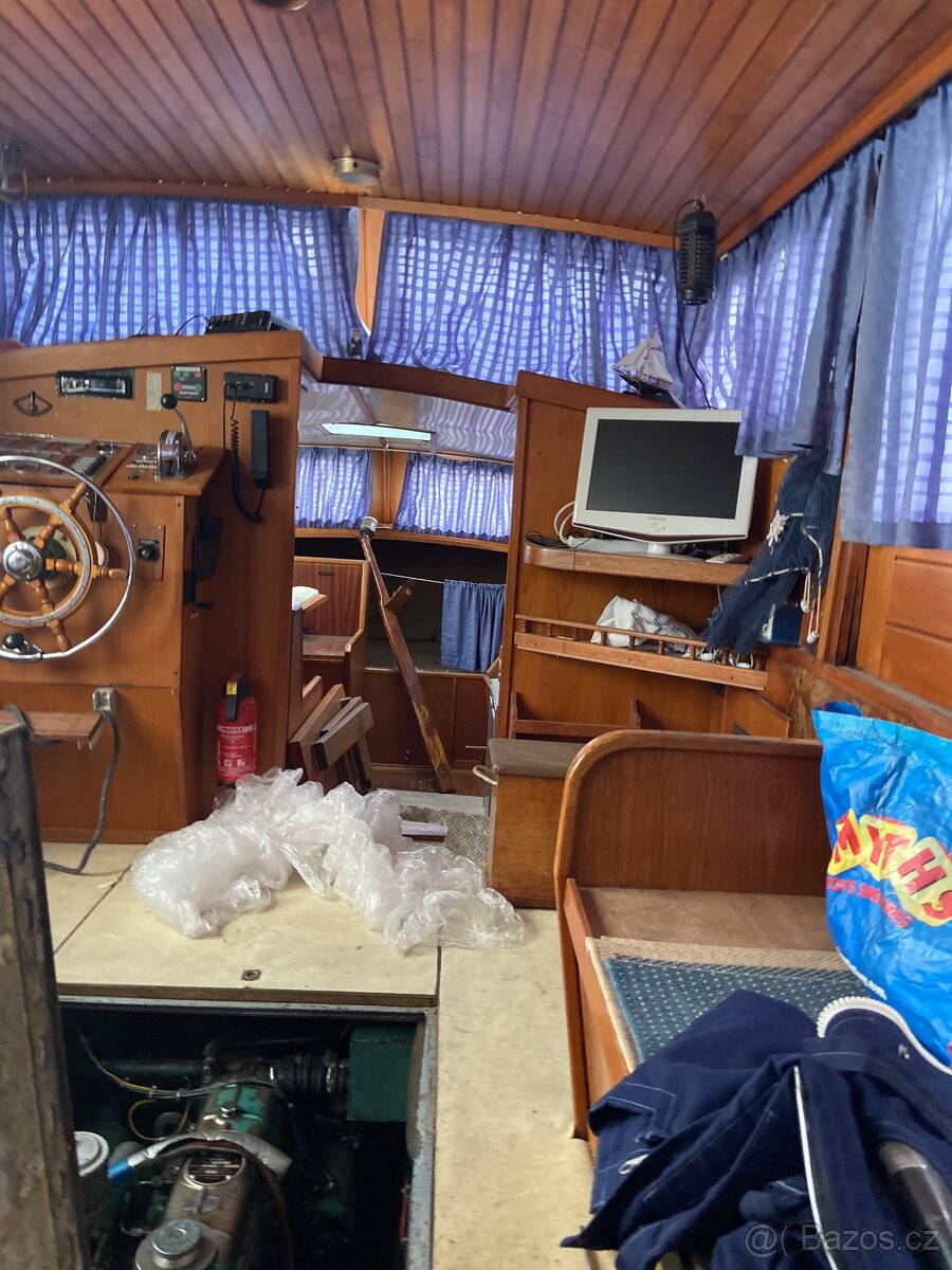 Ocelová kajutová loď 12x3,5 m - 15