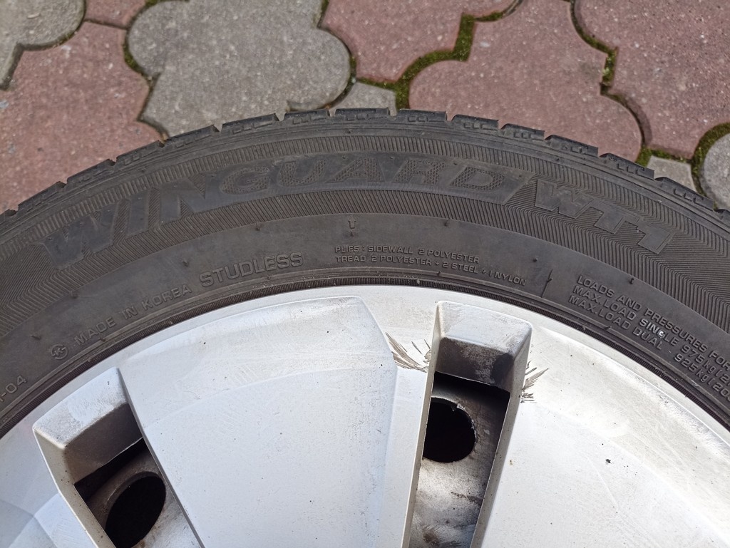 Zimní pneu Nexen 205/65 R16C 107/105T. - 15