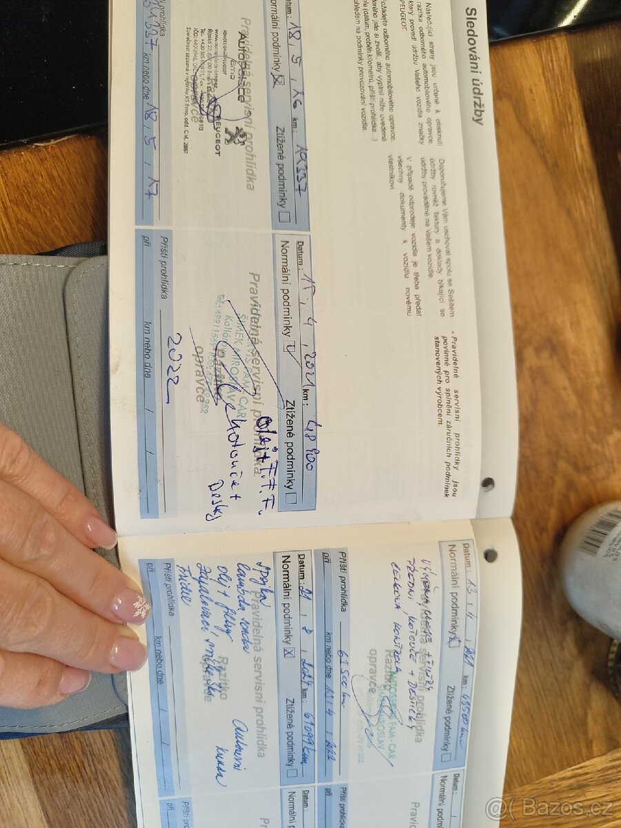 Peugeot 107 1.0 - 15