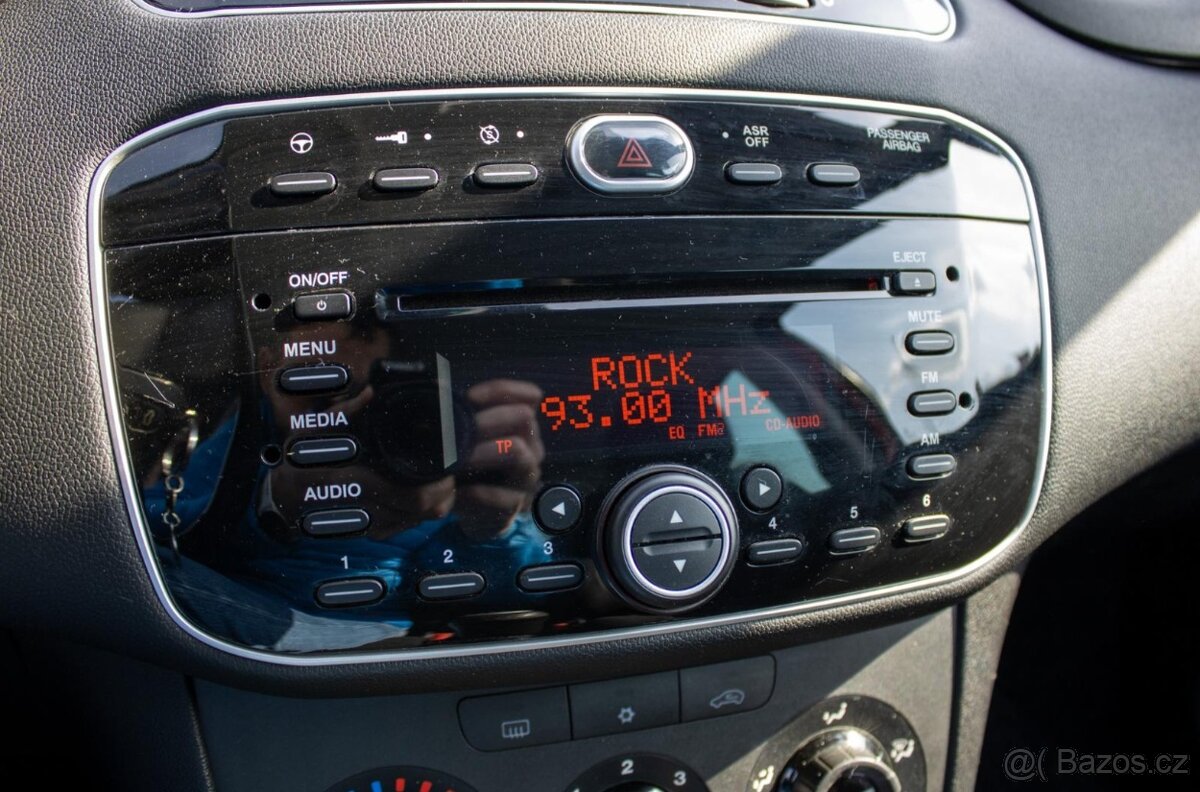 Fiat Punto Lounge 1.4 8v, 77k - 15