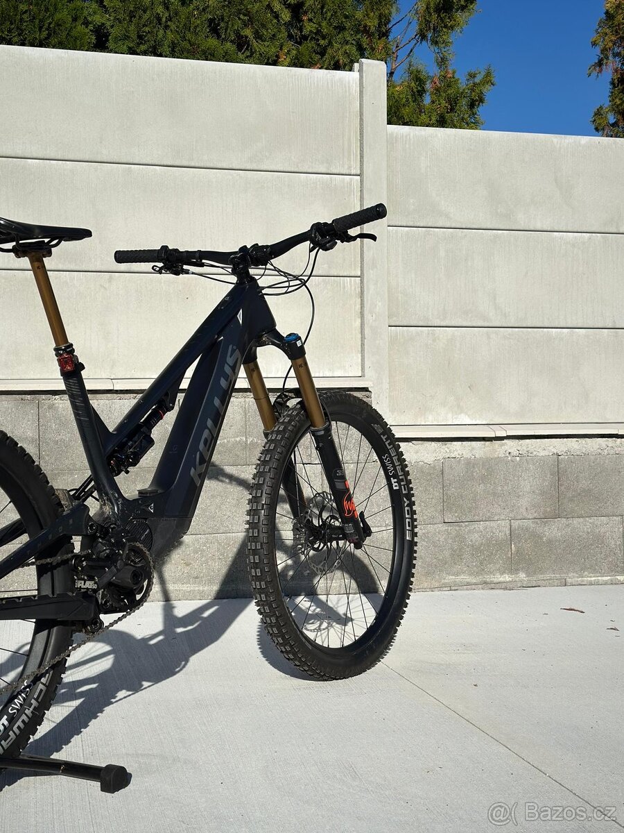 Elektrobicykel Kellys Theos F90, veľkosť rámu L. - 15