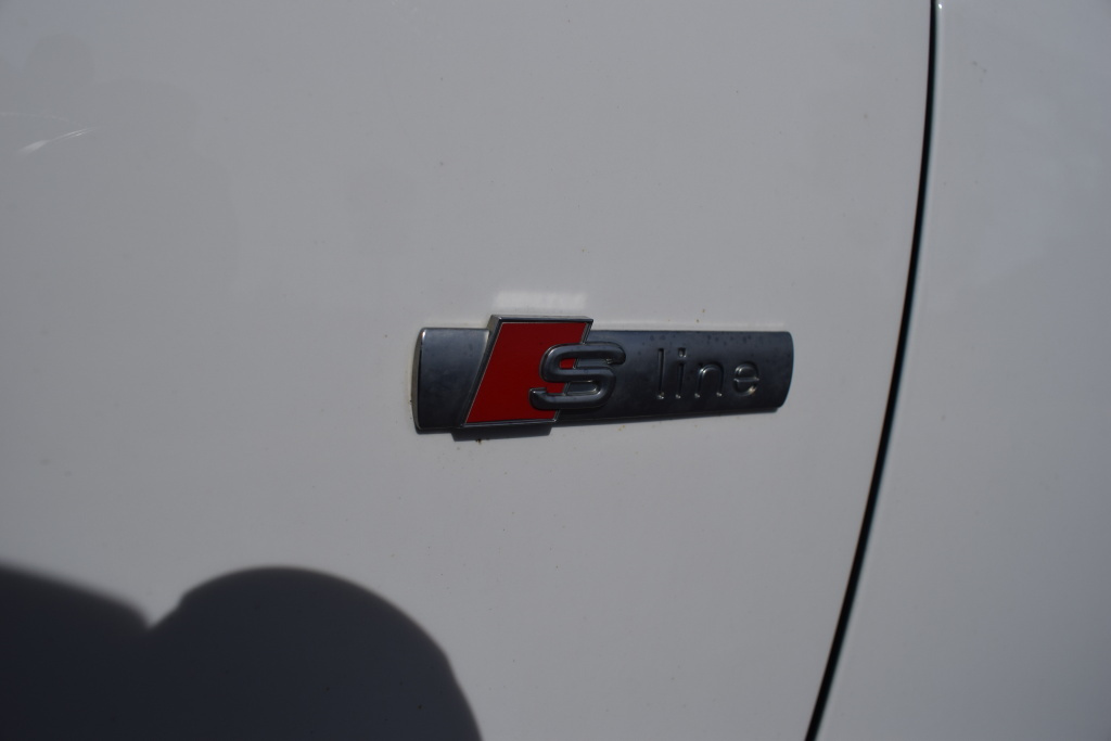 Audi Q5 2.0 TFSI S-Line Quattro MANUÁL TAŽNÉ Bi-Xenony záruk - 15