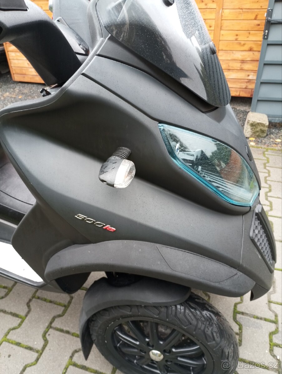 Prodám Piaggio MP3 500 - 15