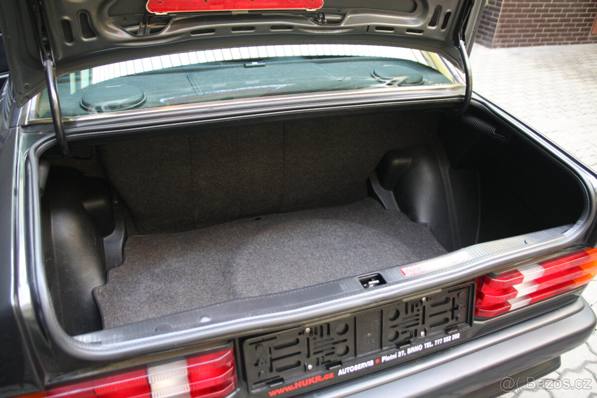 Mercedes-Benz 190 2,5 16V - 15