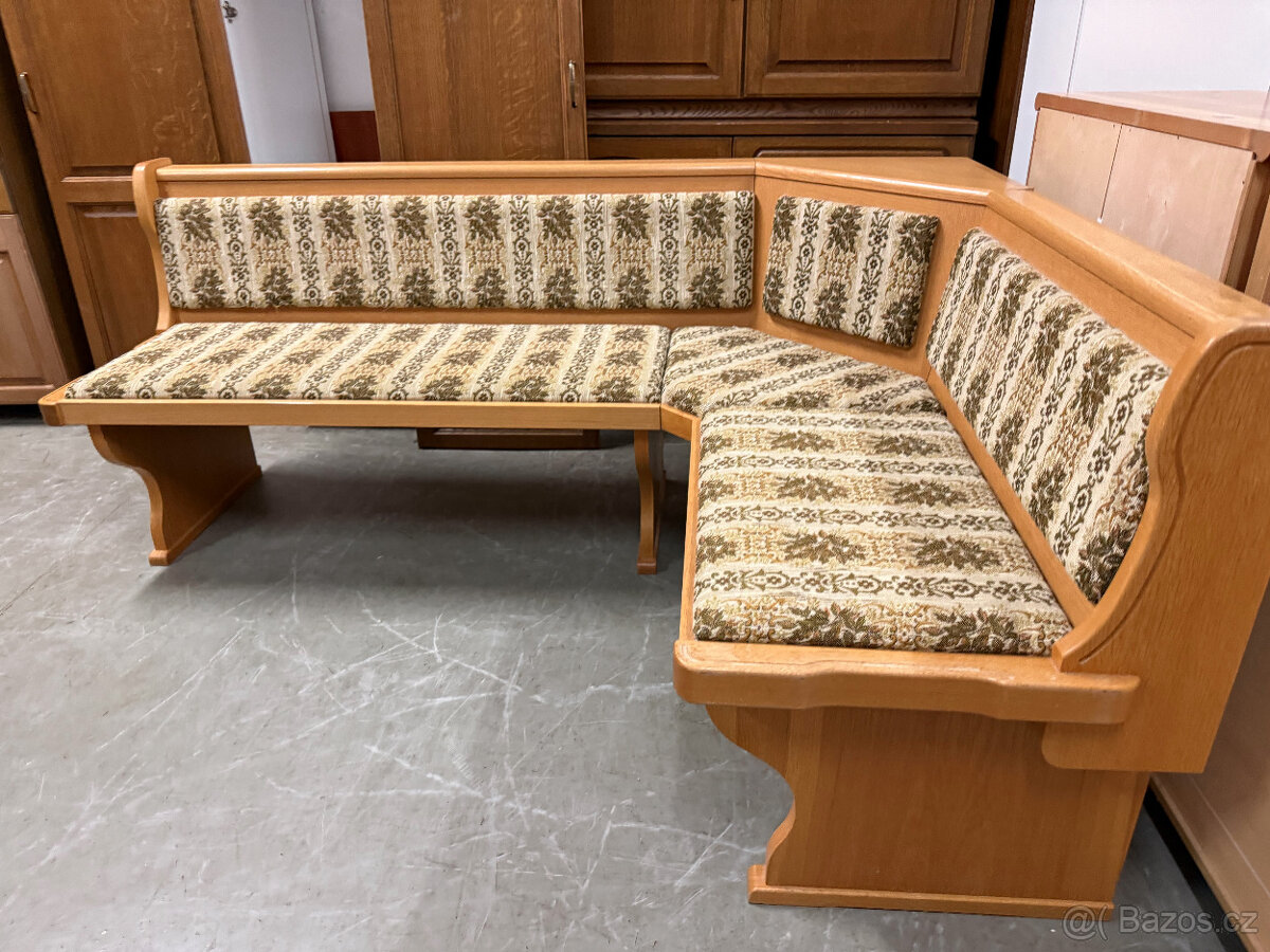 Dubová rohová lavice ,rozkládací stůl a tři židle - 15