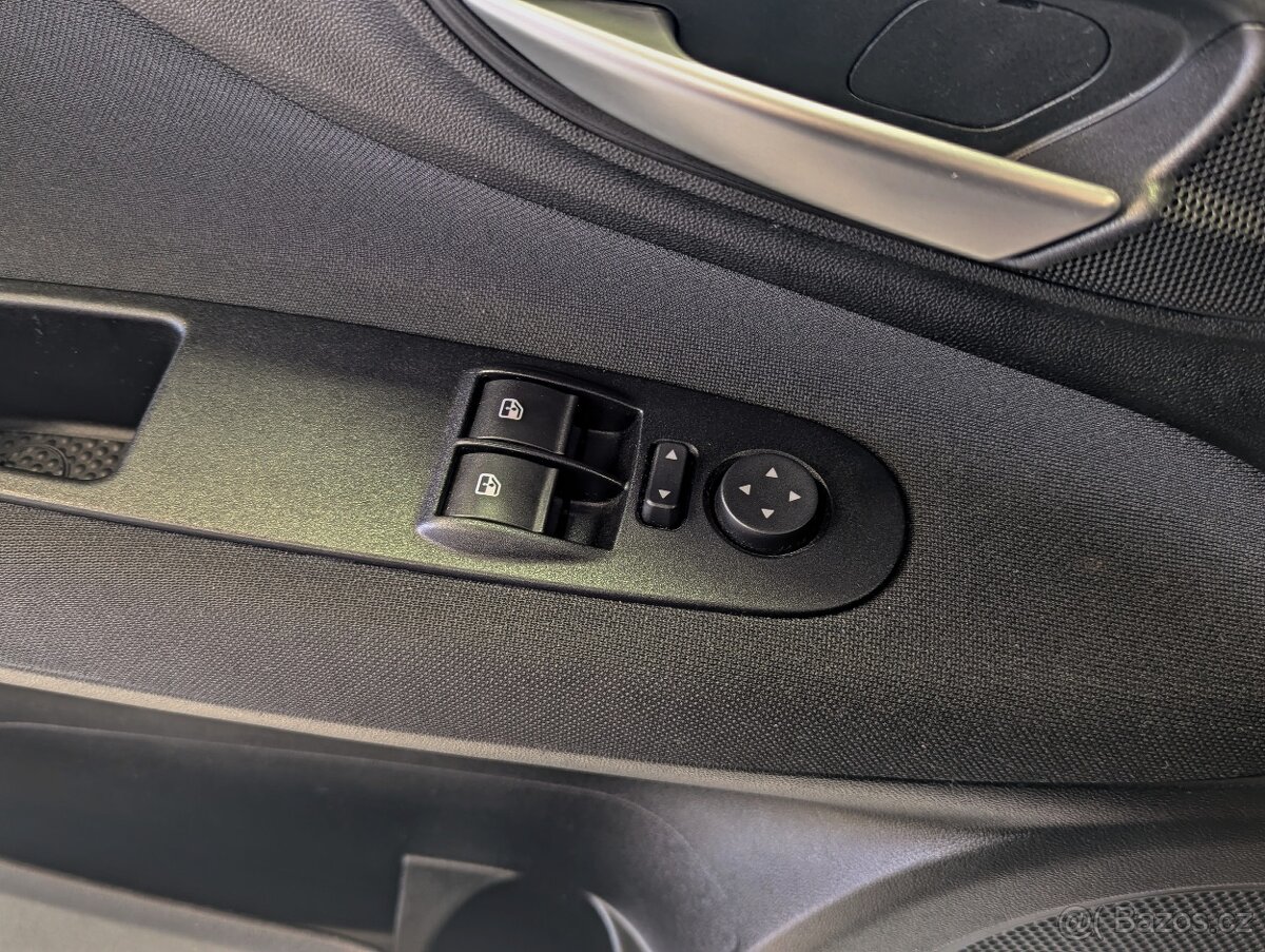 Fiat Punto 1.2i 51kW 1. majitel ČR, KLIMA - 15