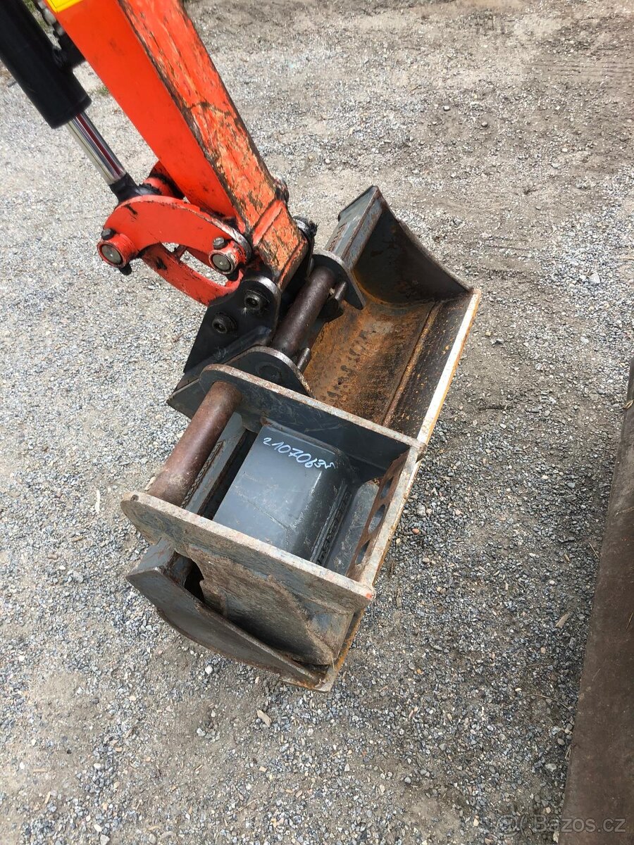 Minibagr Kubota U10 - 15