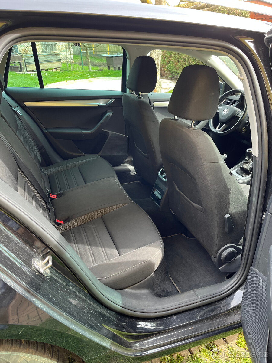 Škoda Octavia III 1,6 tdi - 15