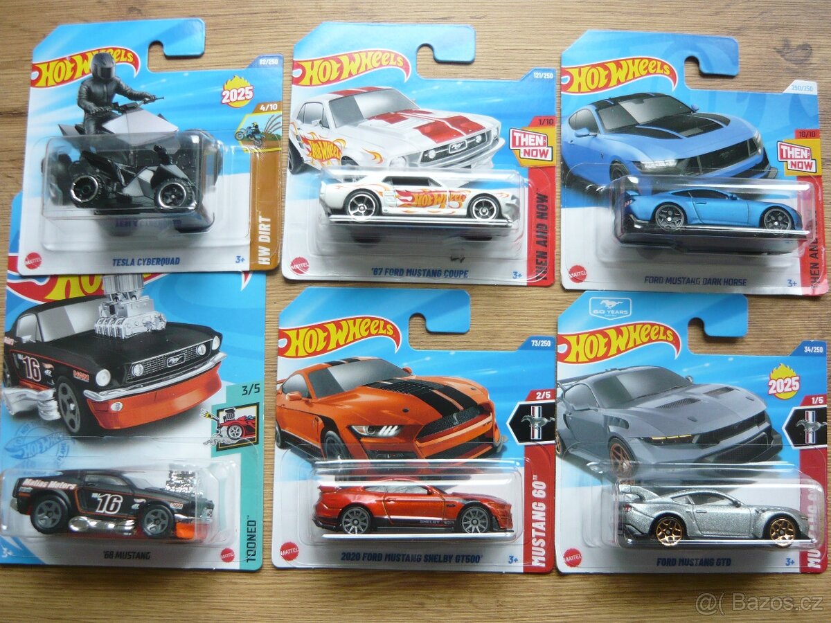 AUTÍČKA HOT WHEELS - 15