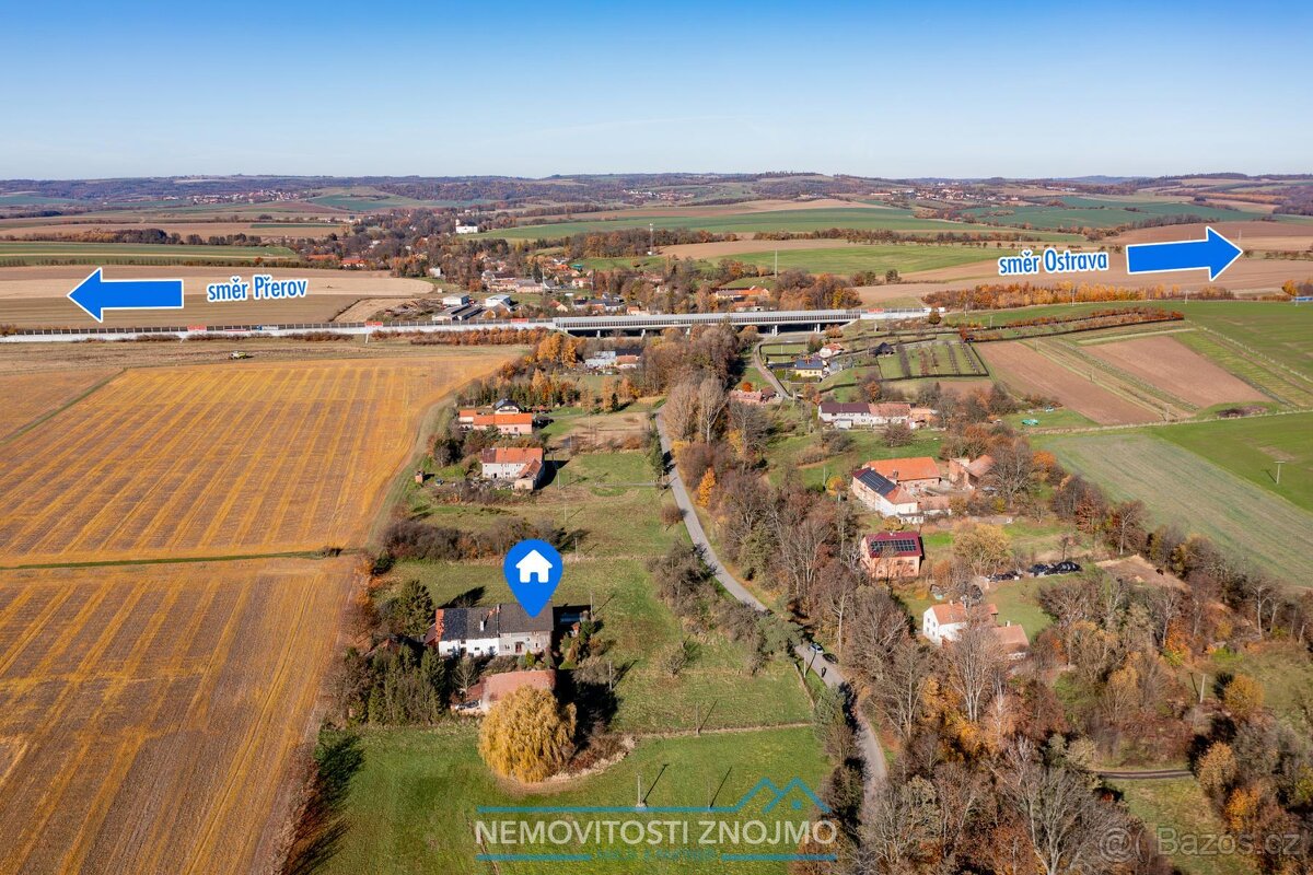 Rozlehlý stavební pozemek, 9536m2, pro rodinné i bytové domy - 15