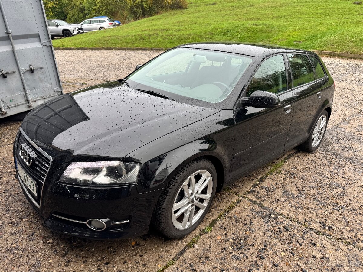 AUDI A3 SPORTBACK 1.4 TSI 92kW 2012 TOP STAV - 15