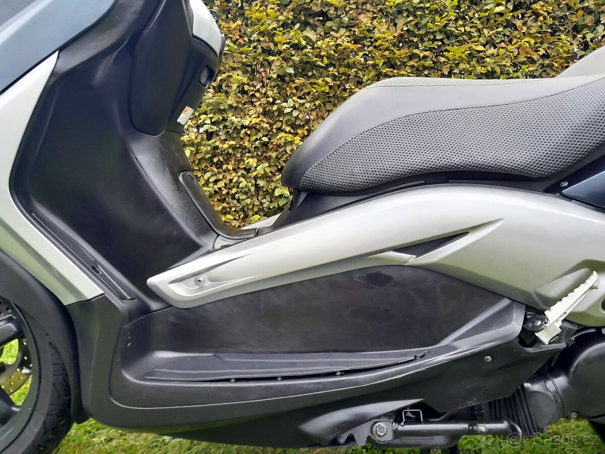 Yamaha X max 125i - 15
