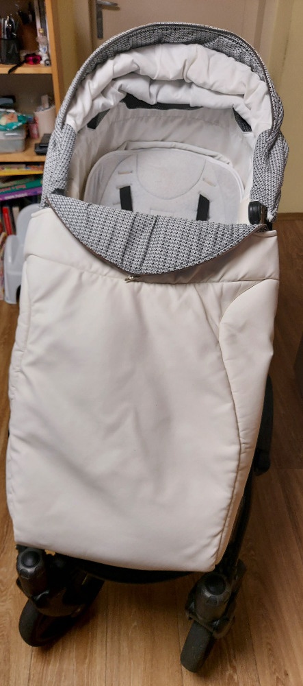 Kočárek Junama Madena - 15