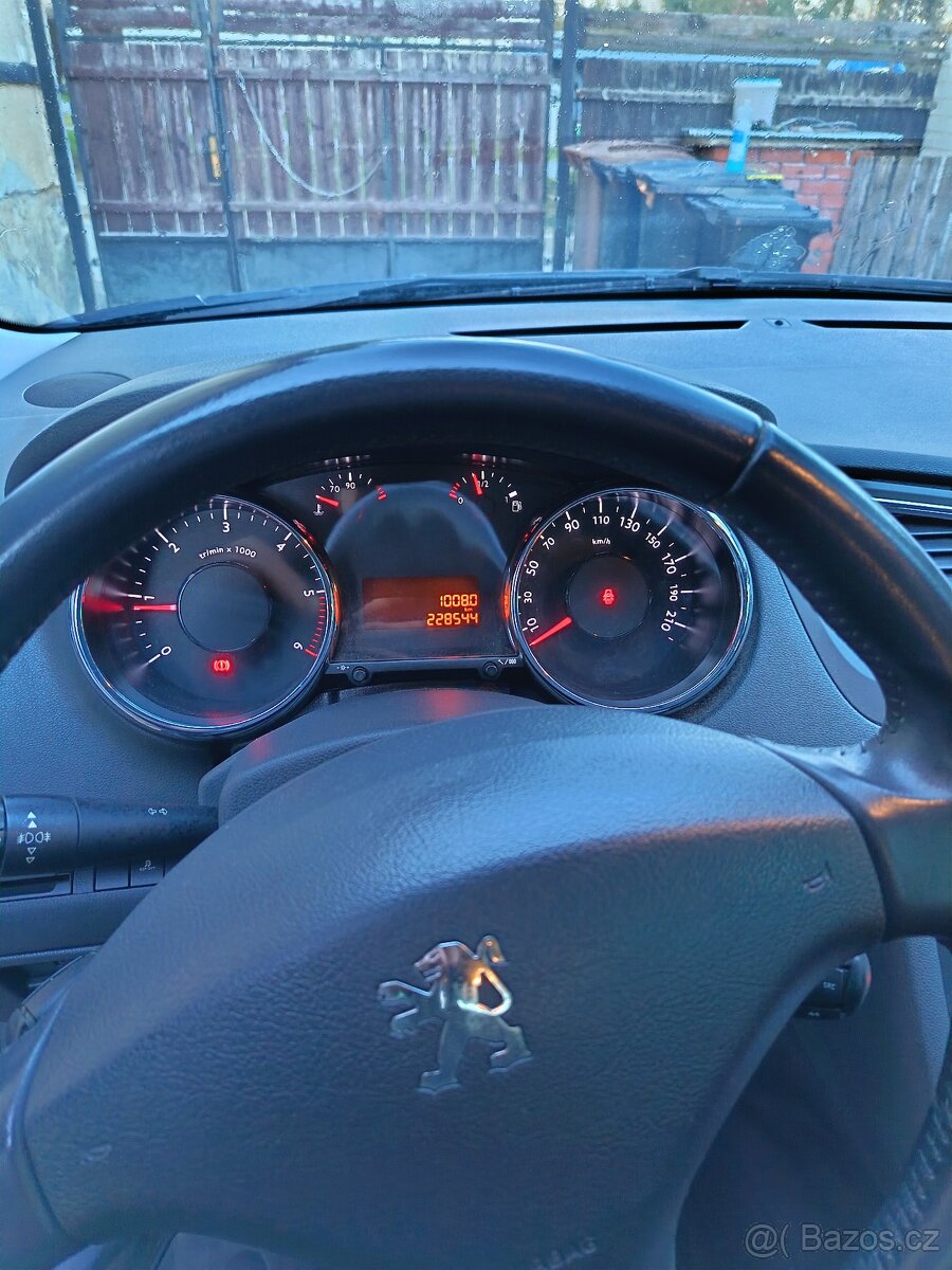 Peugeot 5008 - 15