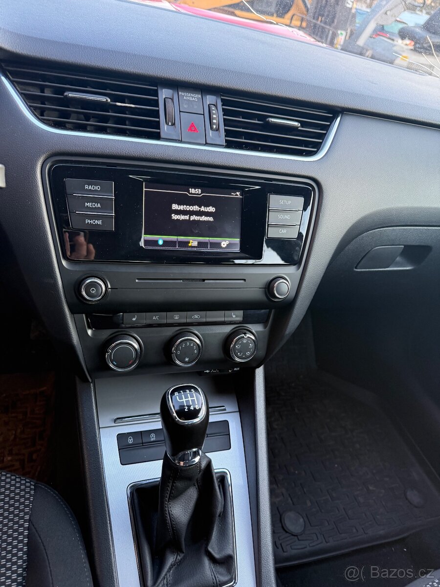 Škoda Octavia 3 kombi 2016 - 15