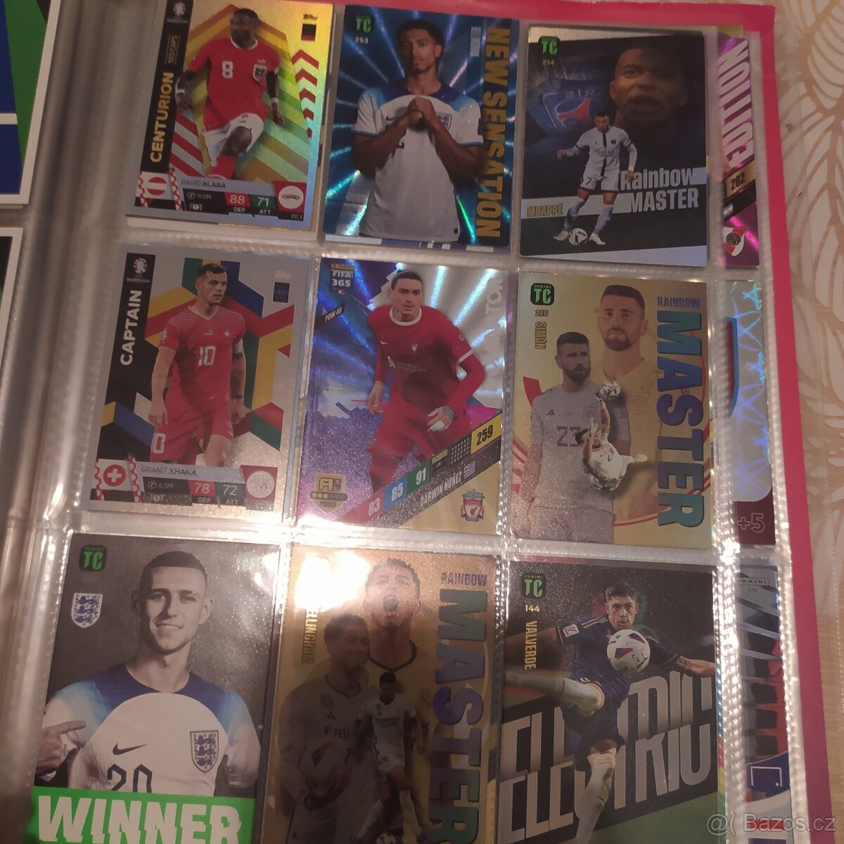 Fotbalove karty + album - 15