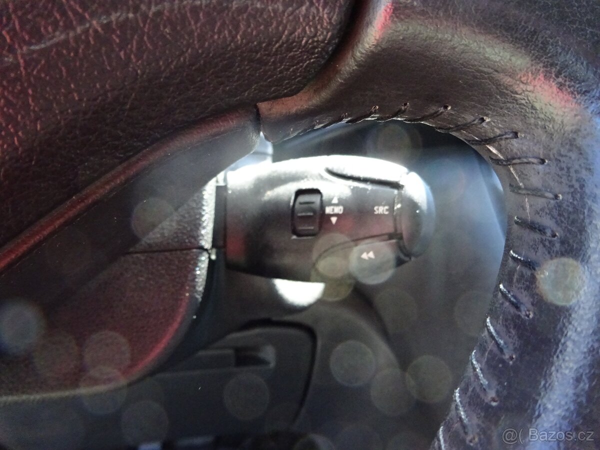 Peugeot 3008 1,6 HDI - 15