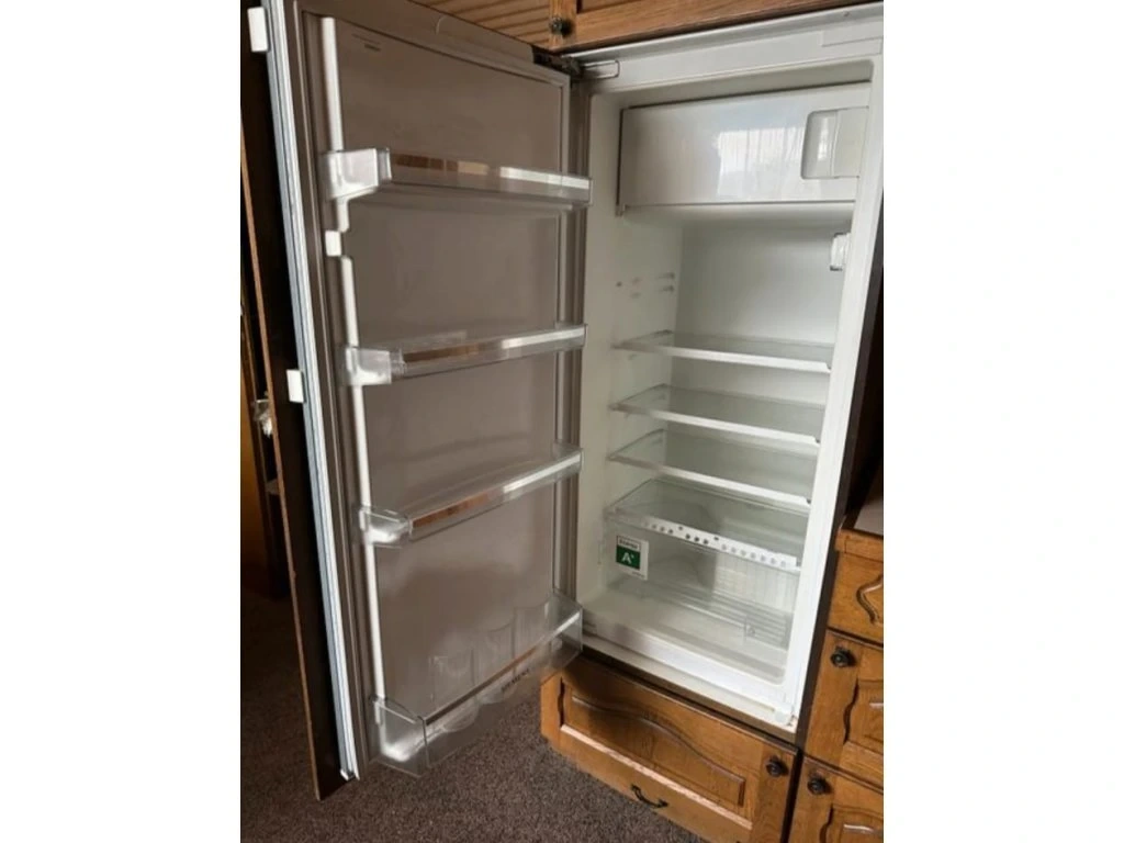 Dubová rustikální kuchyňská linka včetně spotřebičů,5045 - 15