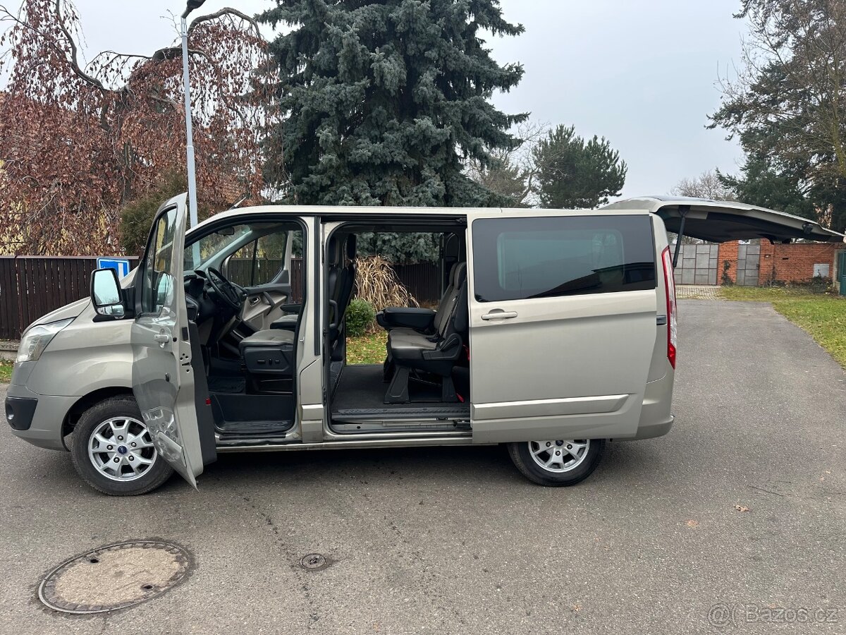 FORD CUSTOM TOURNEO 2,2 TDCI 114 kW NOVÁ STK 8MÍST - 15