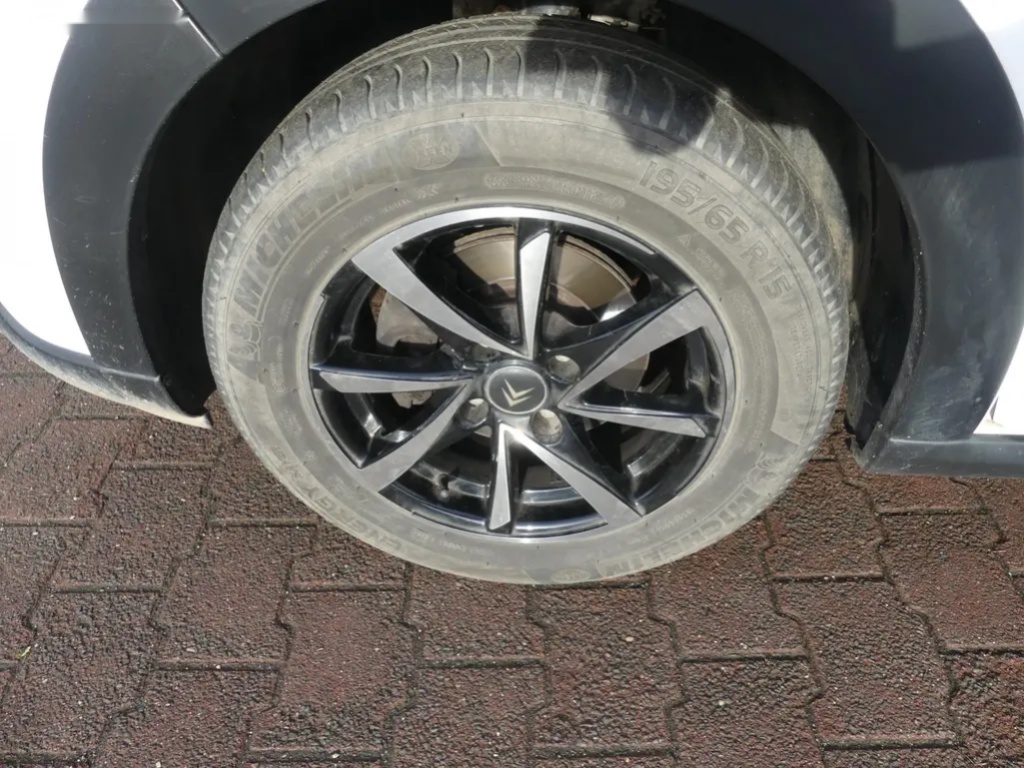 Citroën C3, 1,2 PureTech 82 man5 FEEL - 15