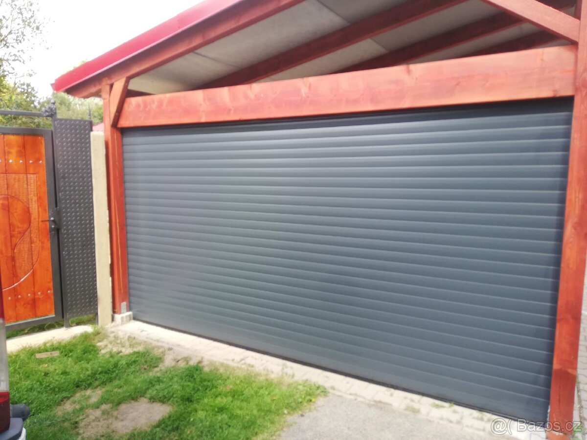 Garážová rolovací vrata zateplené 77mm lamely možno montáž - 15