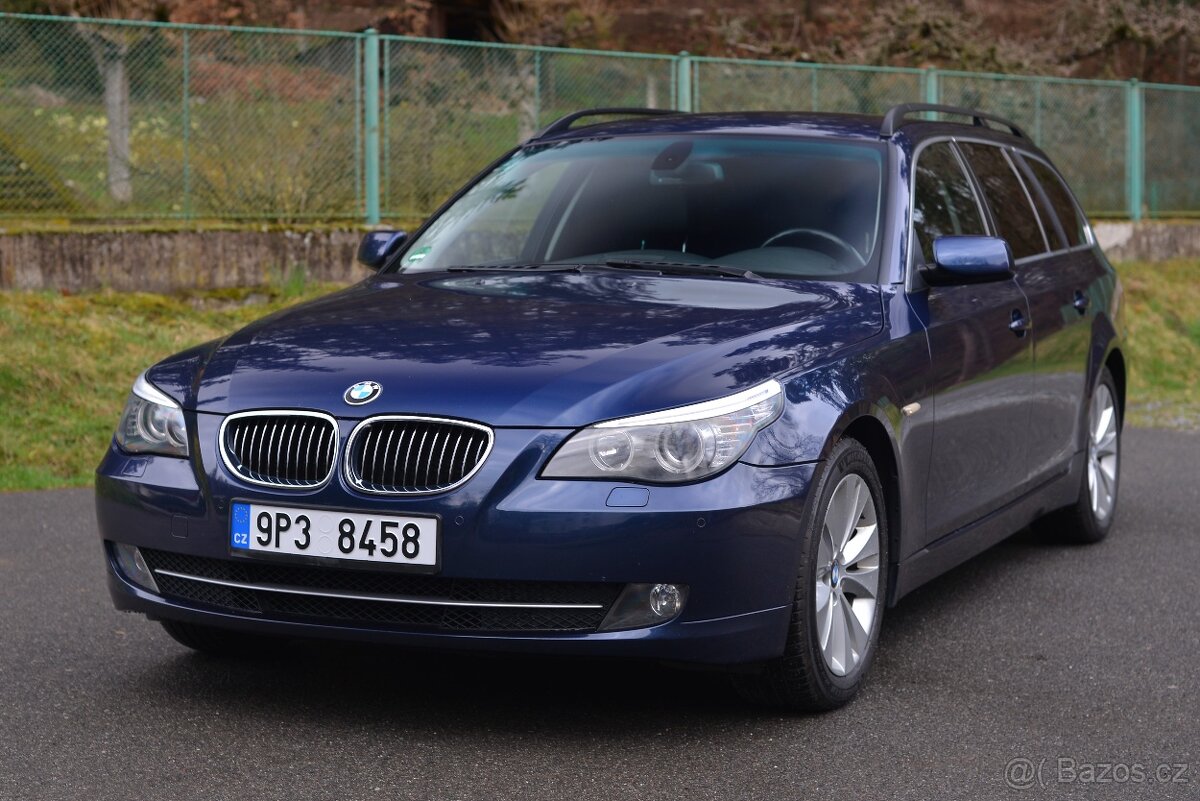 BMW e61 530i Touring LCI - Deep sea blue - 15