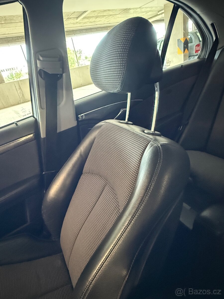 Mercedes-Benz E W211 3.2CDI AVANDGARDE - 15