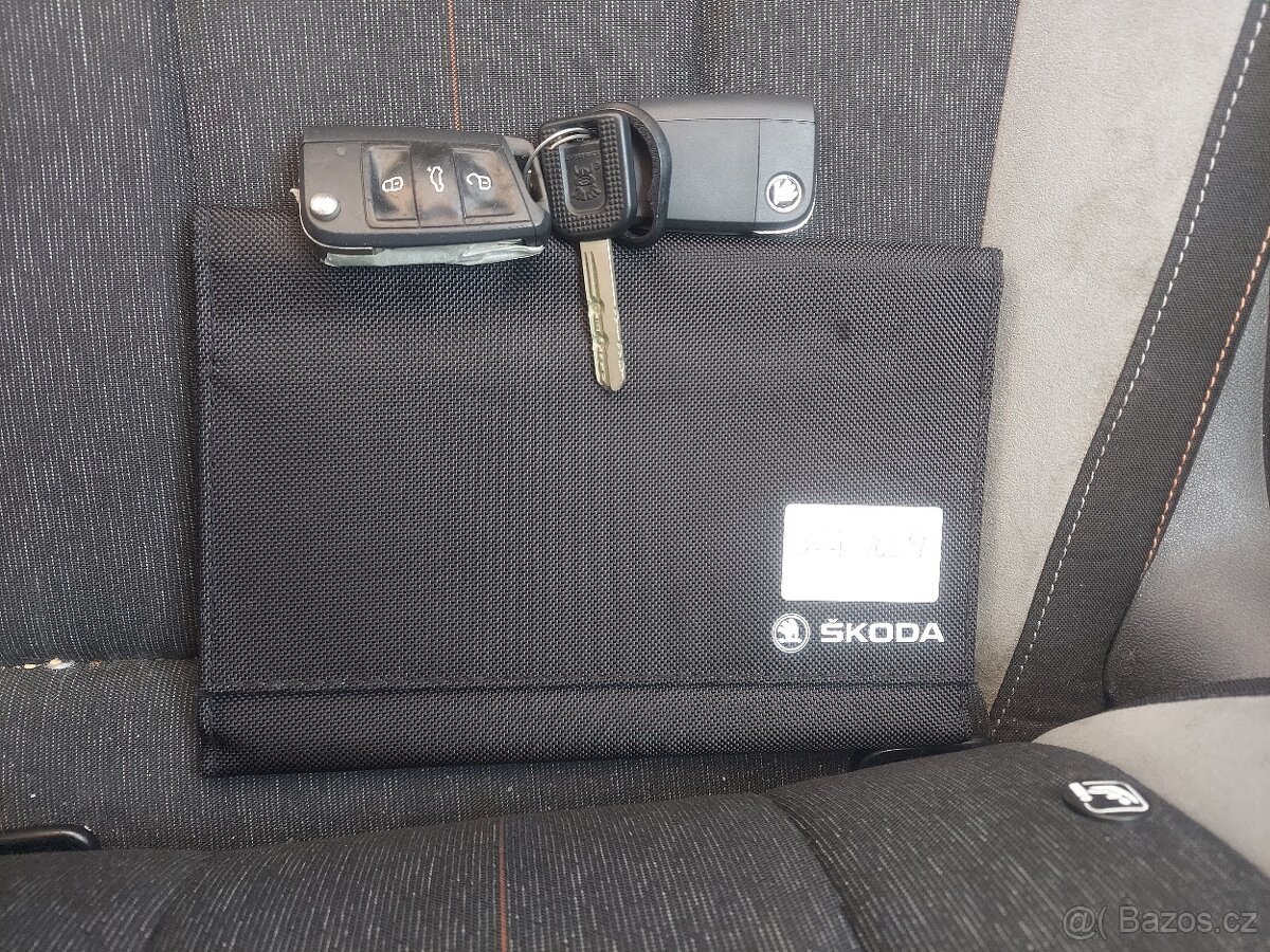 Havarovaní Škoda Scala Style 1.5 TSI 110 kW - 15