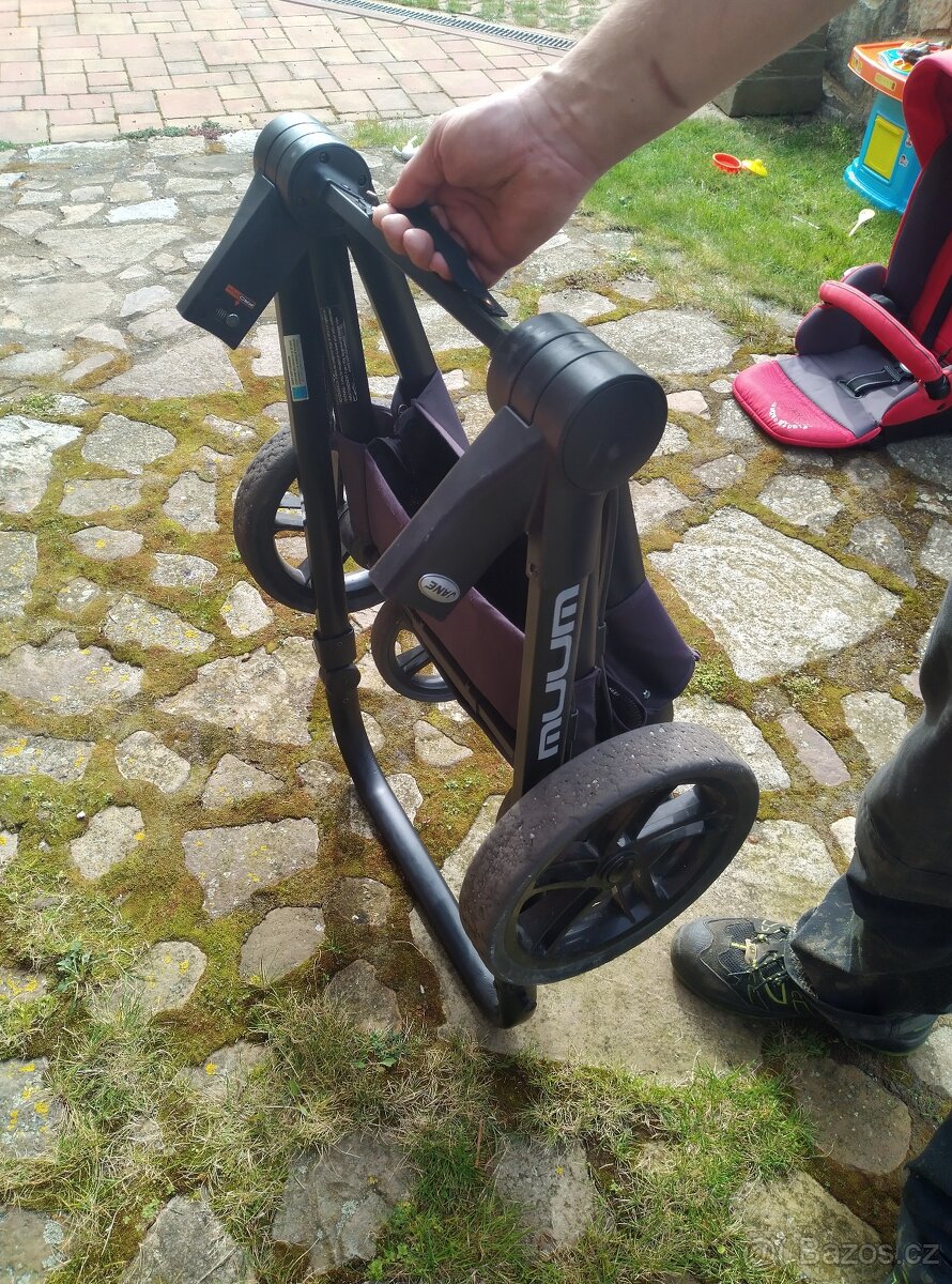 Kočárek Jané trojkombinace - 15