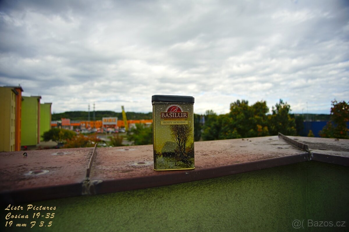 Minolta Dynax 404si + Voightlander Ultragon 19-35mm - 15