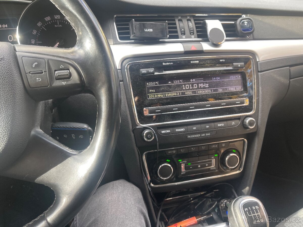 skoda superb 2.0 tdi 103 kw - 15