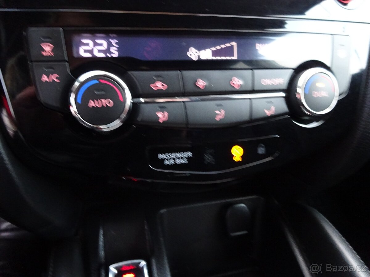 Nissan Qashqai 1,2i, garance km - 15