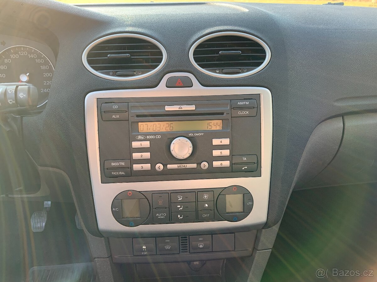 Ford Focus 1,6 74 kW - 15