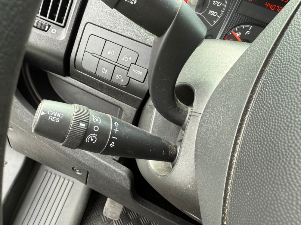 Fiat Ducato 2.3 JTD 130Kw Plachta, Spaní - 15