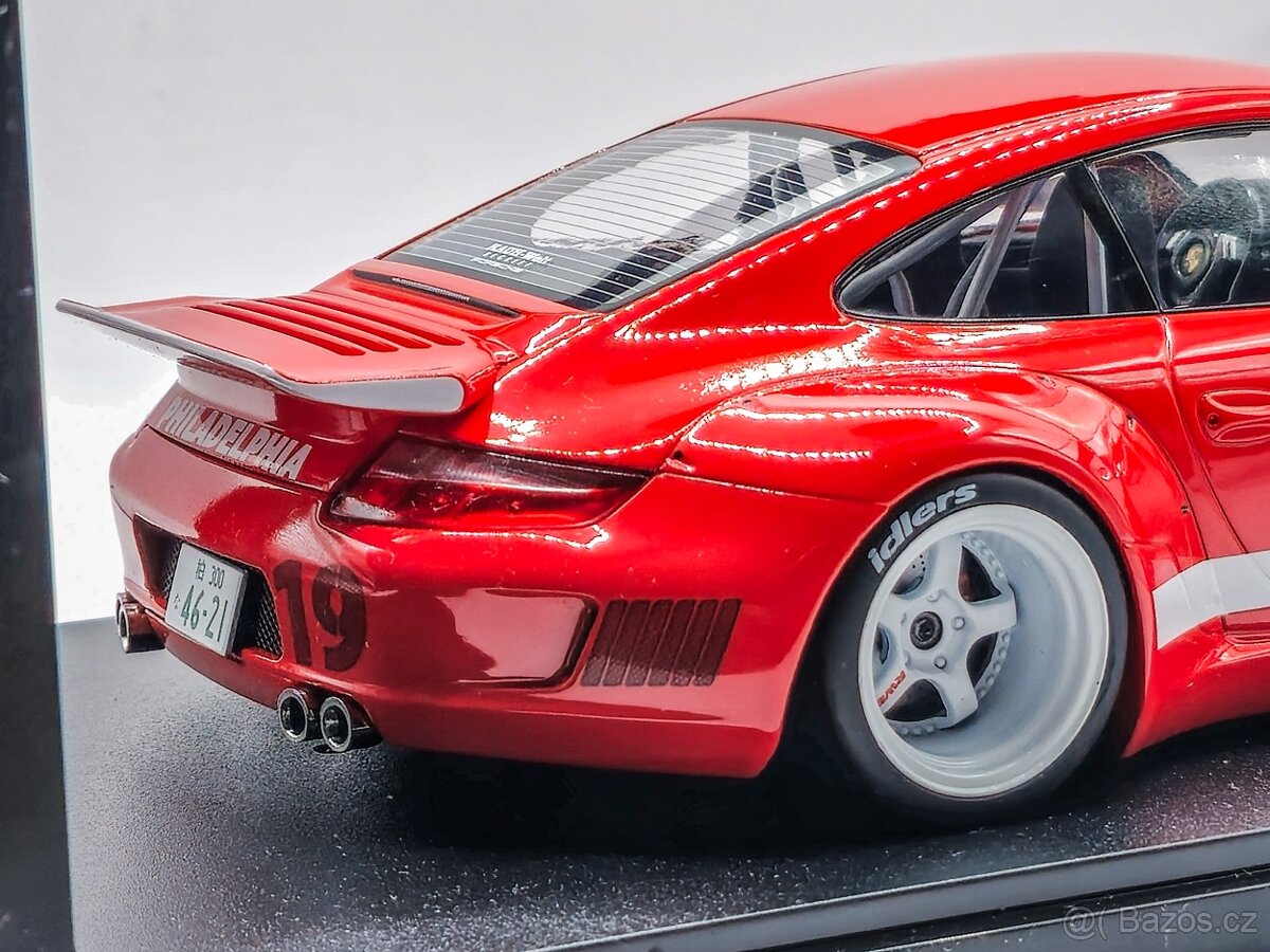 Modely 1:18 Ixo / Solido / MCG - 15