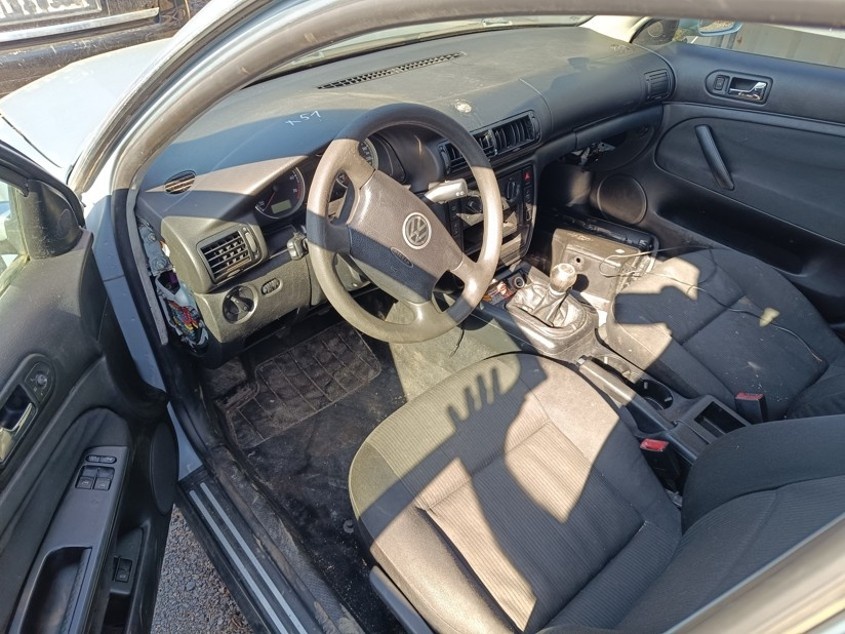 ND z VW Passat B5.5 1595.cm3 75.kw benzín r.v.2001 (K51) - 15