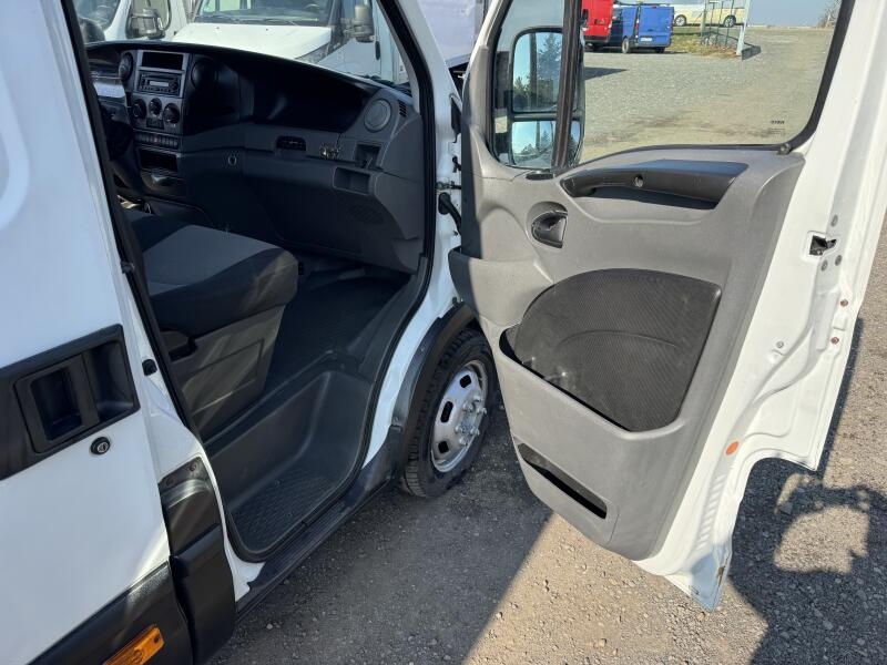 Prodám Iveco Daily 3.0HPT,35C15,dvoumont.,klima - 15