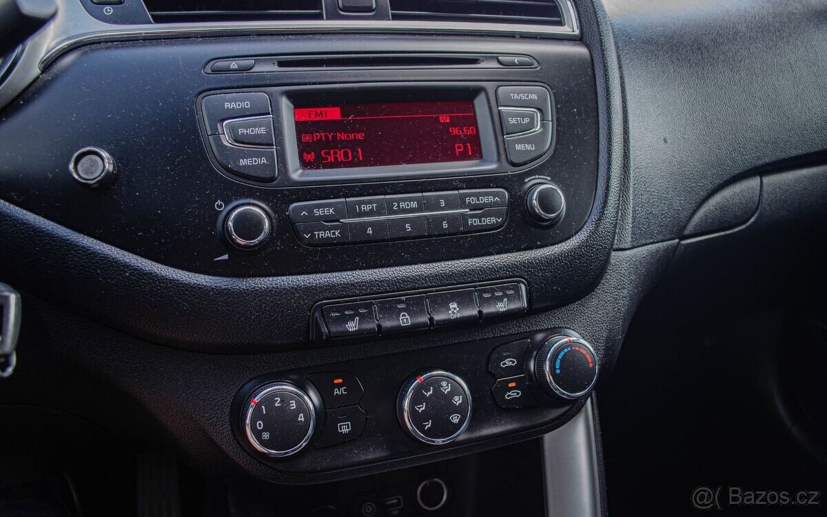 KIA Ceed SW Kombi 1.6 CRDi - 15
