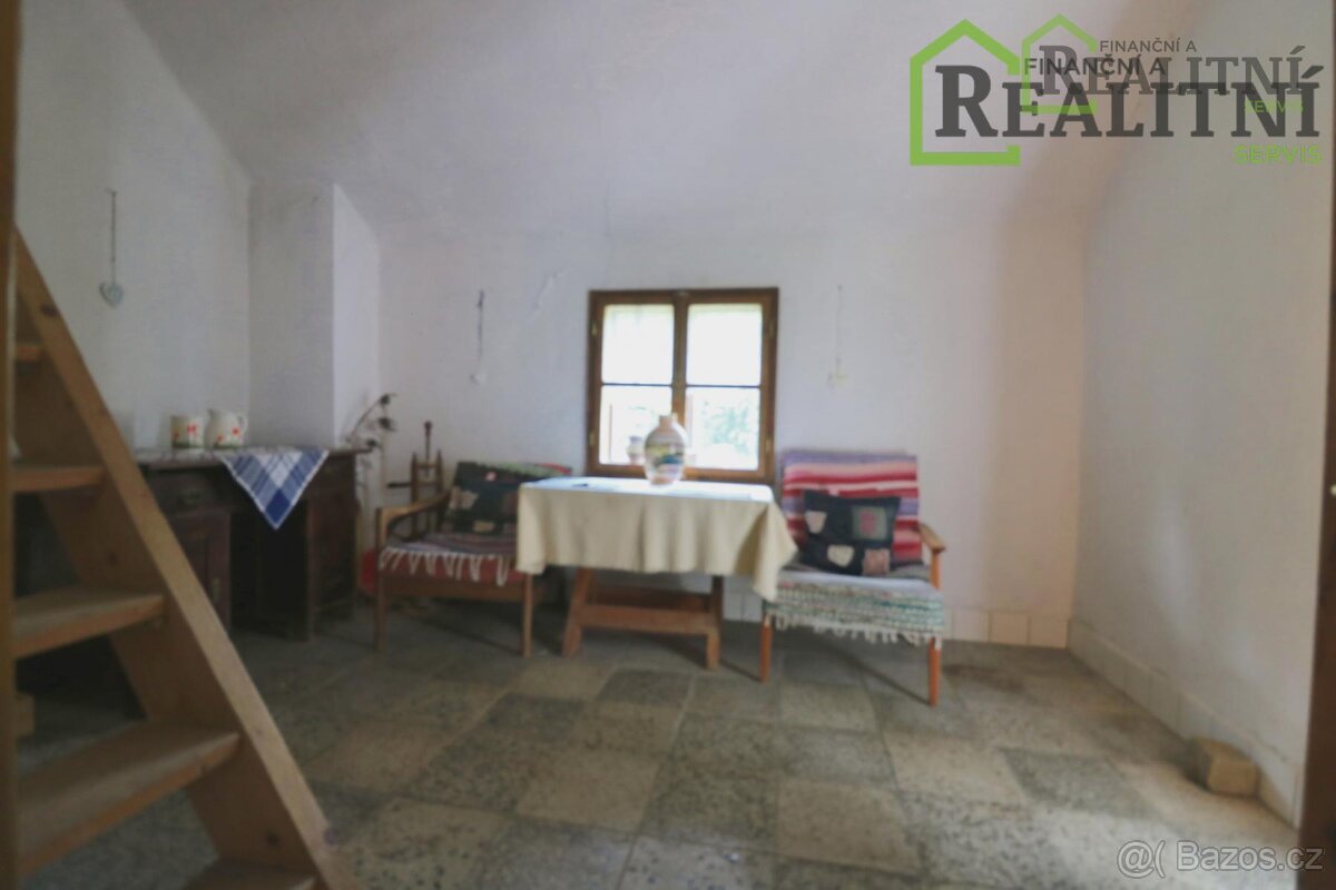 Prodej rodinného domu se zahradou v krásné lokalitě České Ka - 15