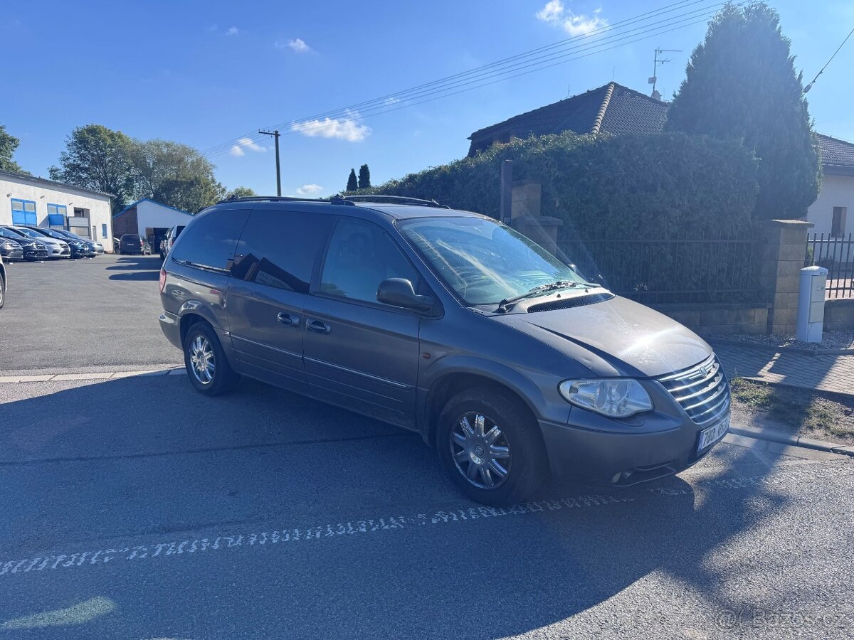 Chrysler Grand Voyager Limited 2.8 CRDi 2005 DPH - 15