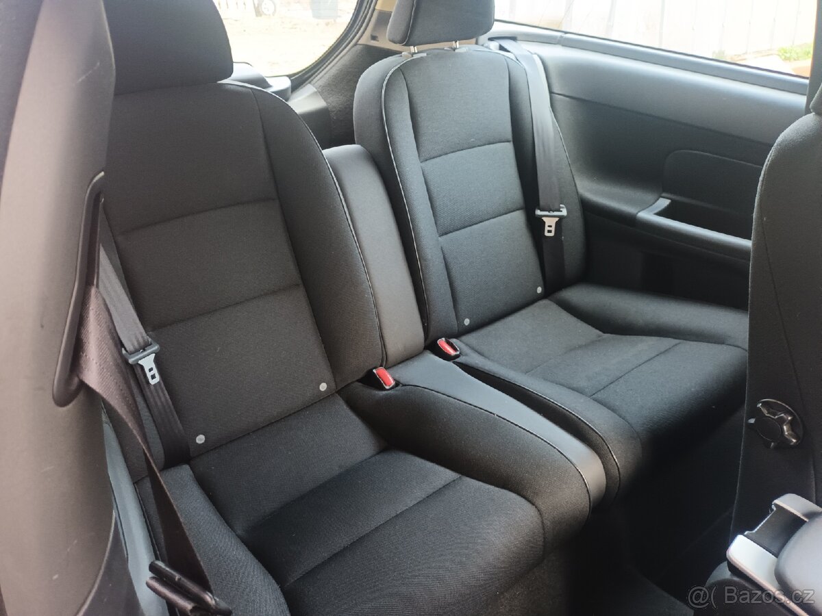 Volvo C30 R-design 1.6i 73KW 2012 - 15