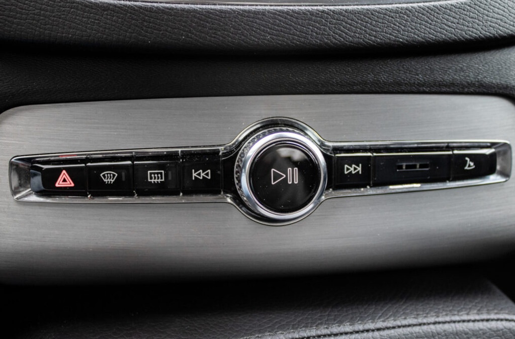 Volvo XC90 2.0 B5 Drive-E AWD A/T (2019) - 15