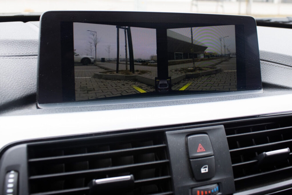 BMW 440i xDrive z roku 2018 - 15