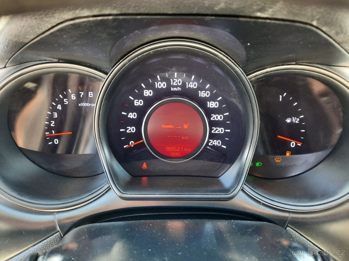 Kia Cee´d 1,4 CVVT-i KLIMATIZACEESP - 15